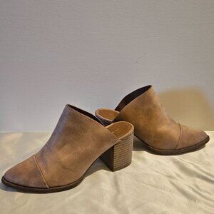 Report Leather Slip Wedge Women's Size 5.5 WMS TISHA